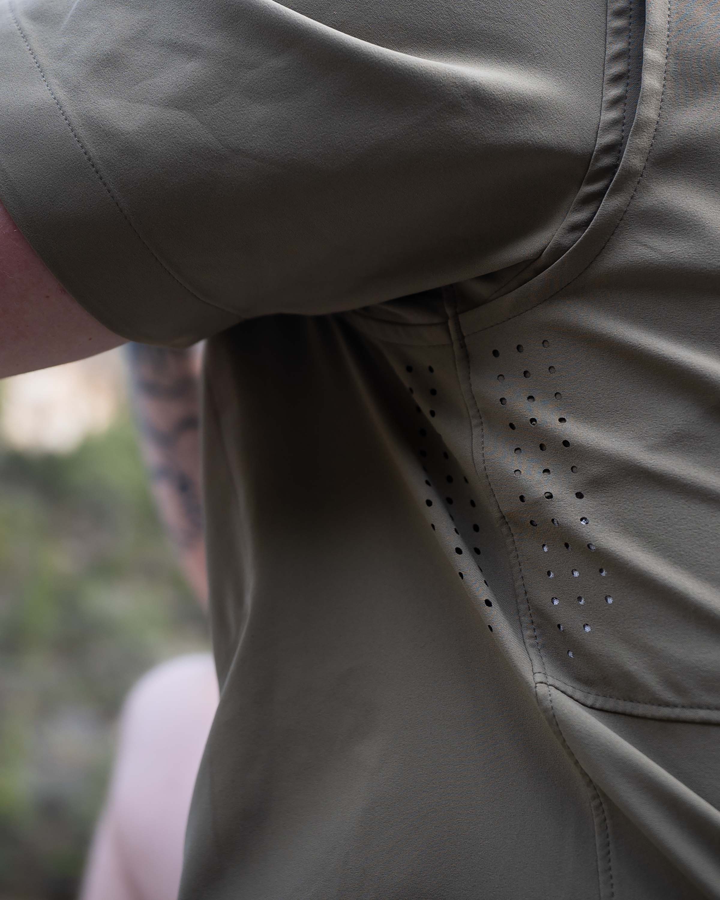 Mesa Vented SS Snap Shirt Topo | Fog Topo Print - Image 2