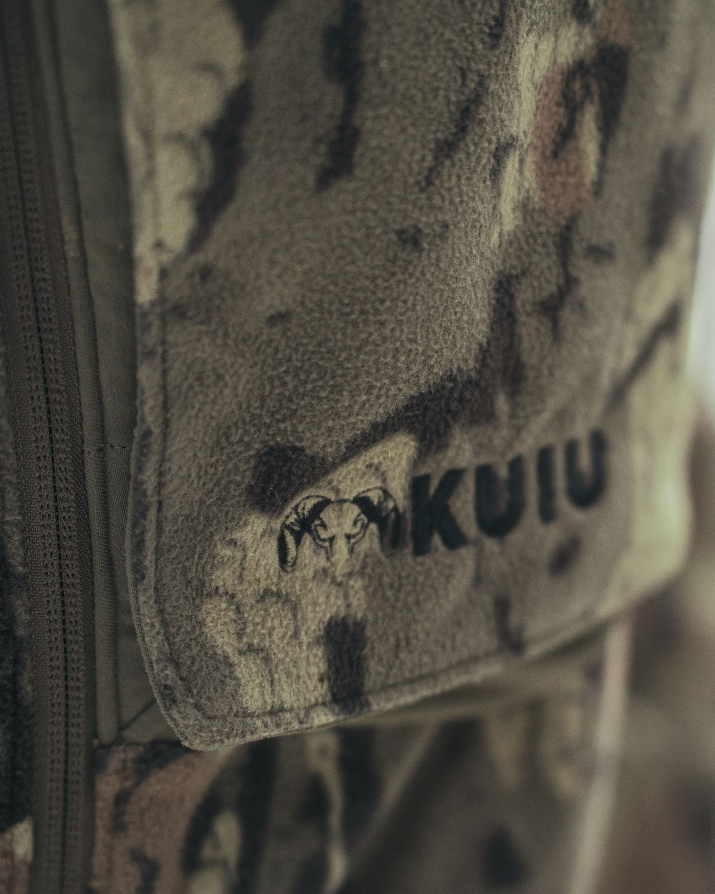 KUIU Proximity Hooded Insulated Jacket | Veros - Image 13