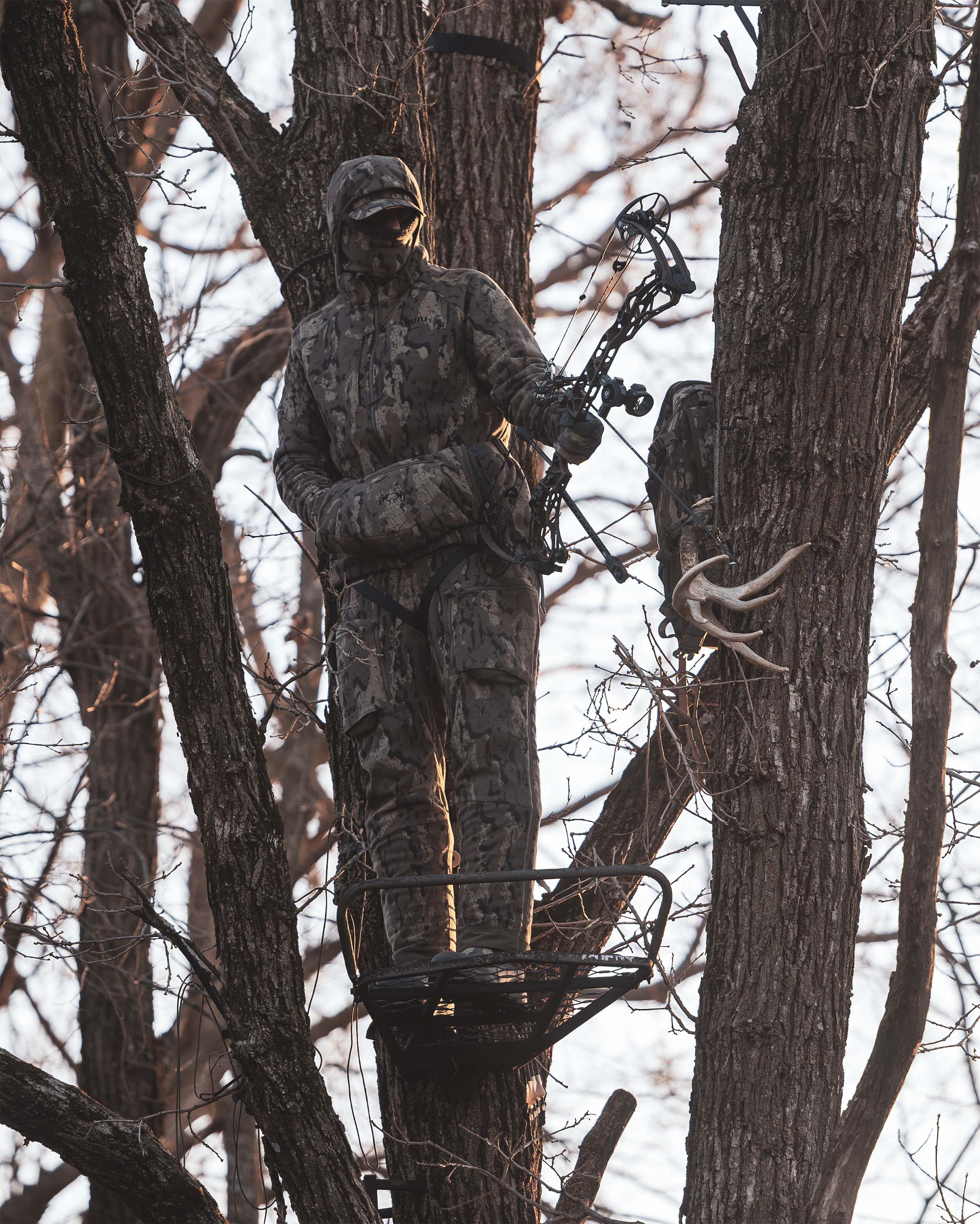 KUIU Proximity Hand Muff | Veros - Image 4
