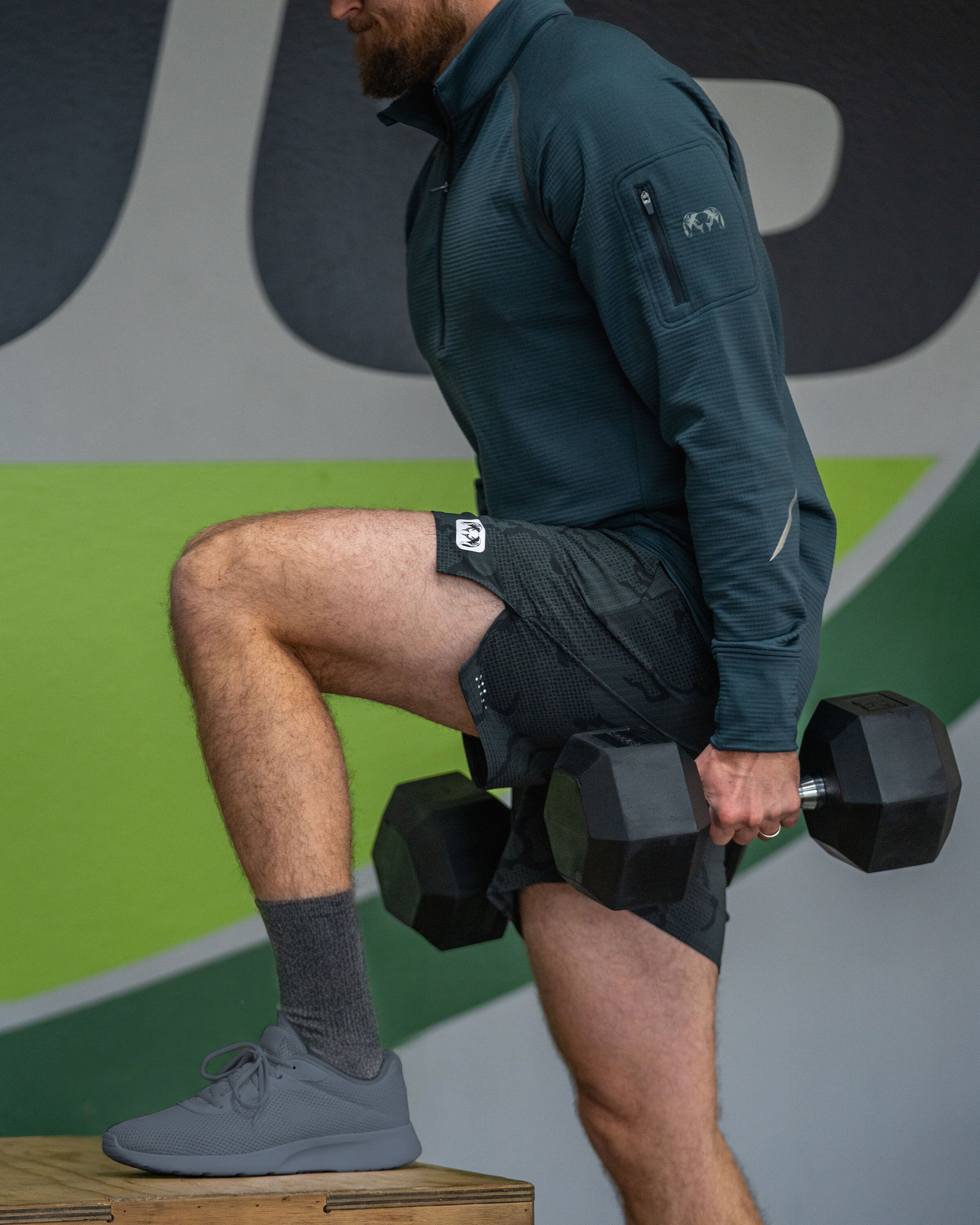 EnduroTrainer 7″ Short | Dark Iron Tonal - Image 6
